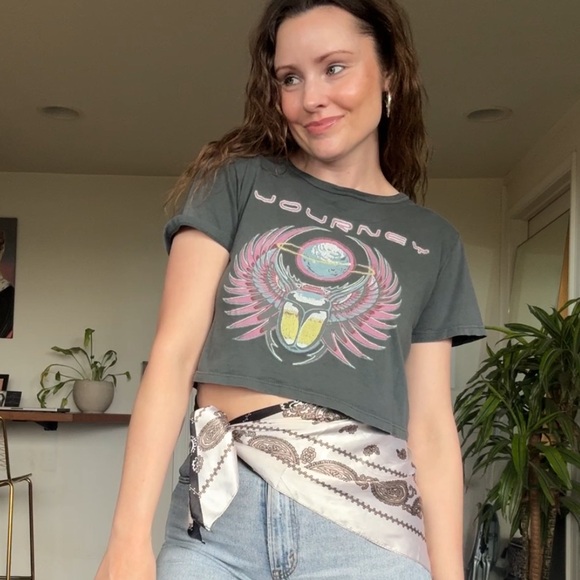 Journey ‘82 Crop - Picture 3 of 5